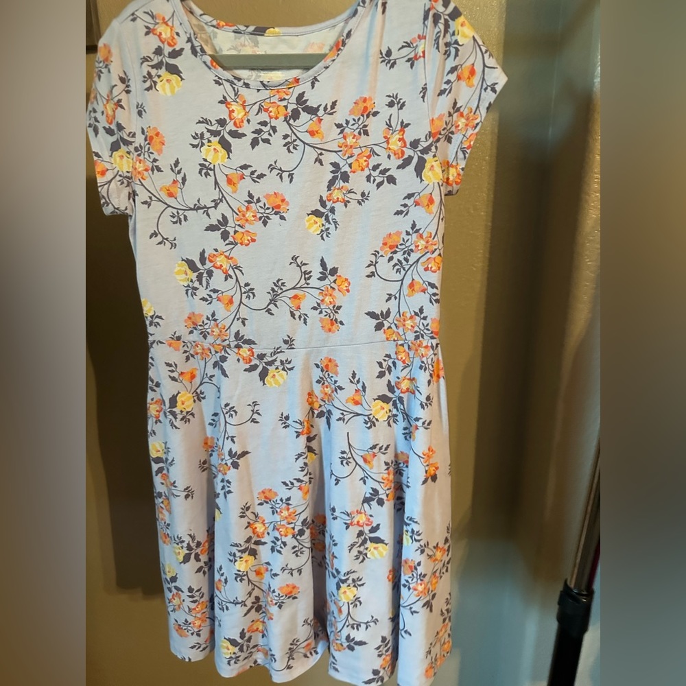 Youth dress size XL 14/16